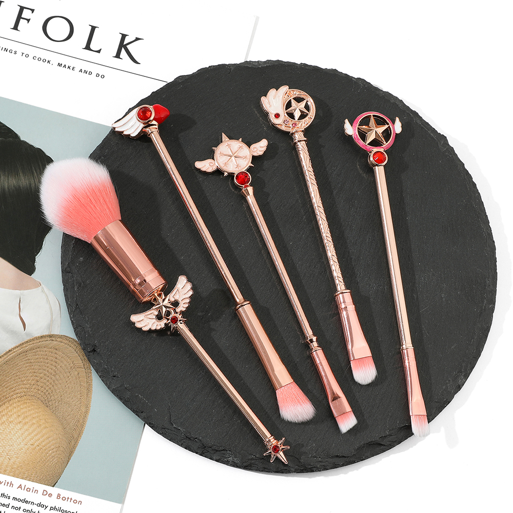 Sailor Moon Makeup Brushes Set - مراجعة Model Kit Tools وسعره