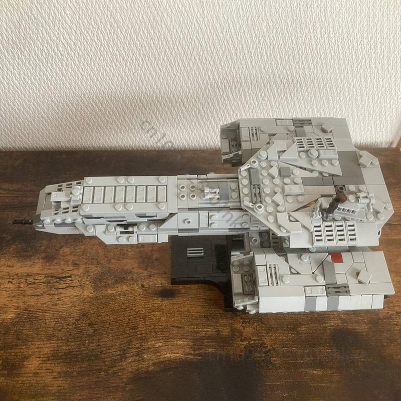 NEW BC-304 Daedalus Class Batt - مراجعة Model Kit Robocop وسعره
