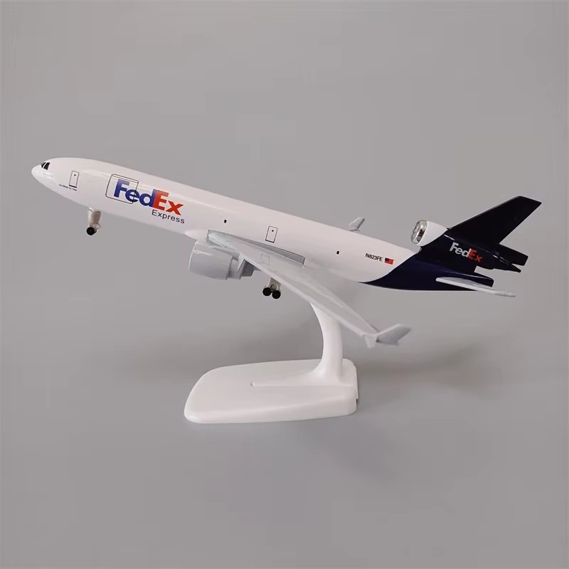 Airplane Model 20cm Air Fedex  - مراجعة Model Kit Simulator وسعره