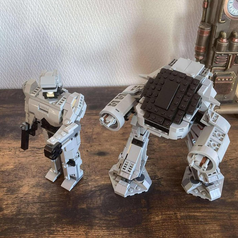 707 PCS Tech car mech robots A - مراجعة Model Kit Robocop وسعره