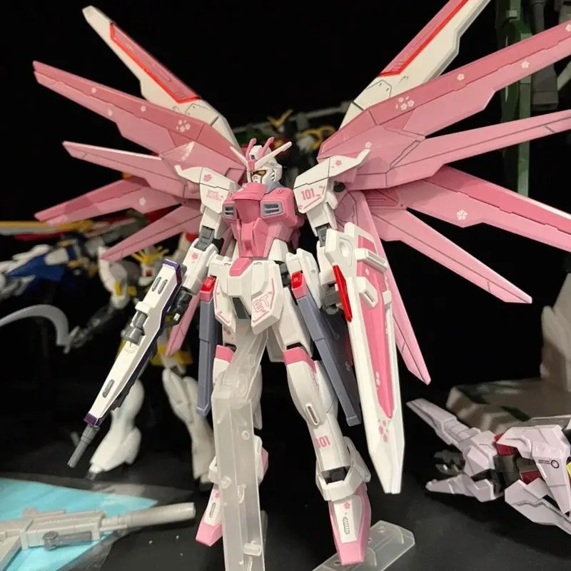 New Freshman Freedom Zgmf-X10a - مراجعة Model Kit Gundam Hg وسعره