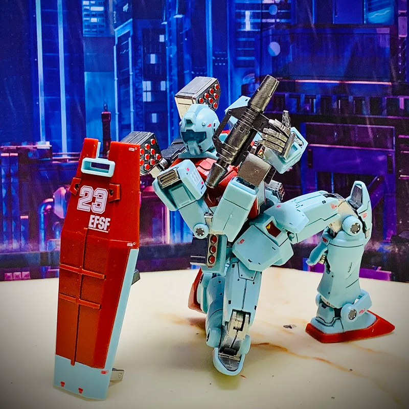 RGM-79 GM Captain Moroccan Fro - مراجعة Model Kit Gundam Hg وسعره