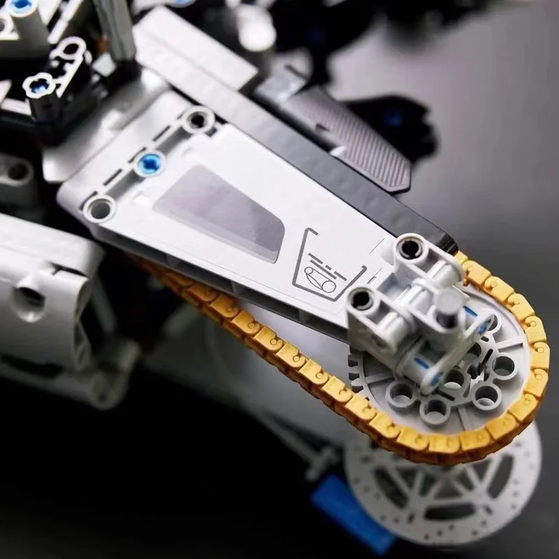 New 1920pcs Car Toy Motorcycle - مراجعة Model Kit Simulator وسعره